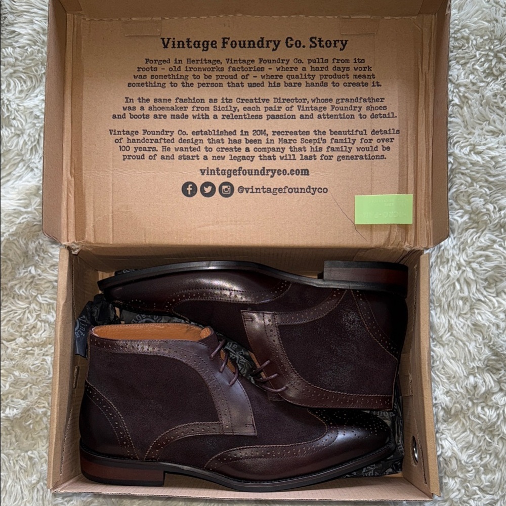 Vintage Foundry Co. Men's Dark Brown Chukka Boots